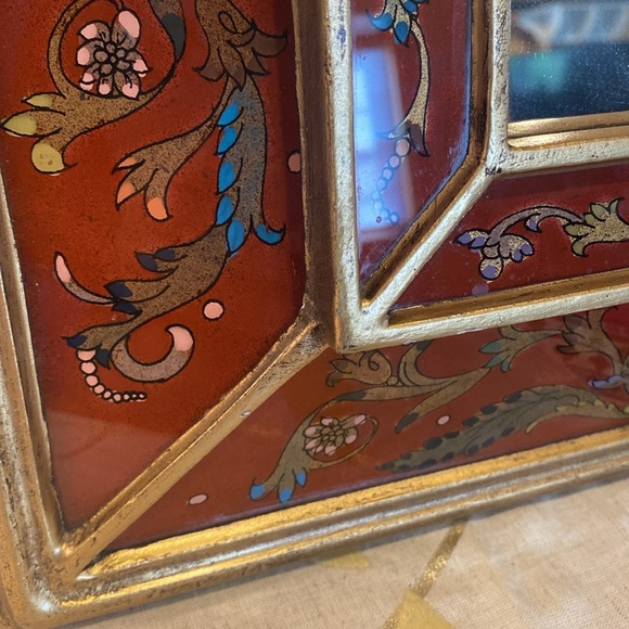 Beautiful mirror - Picture 3 of 12